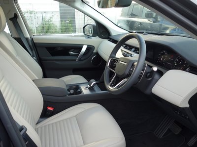 LAND ROVER DISCOVERY SPORT - 10