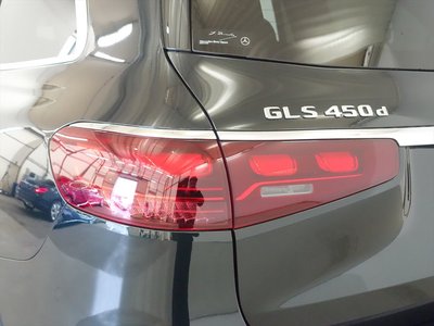 MERCEDES-BENZ GLS - 9