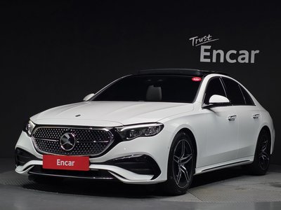 2025 Mercedes-BENZ E-CLASS photo 1