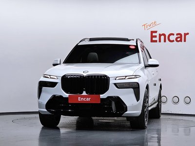صورة 2 لـ 2025 BMW X7