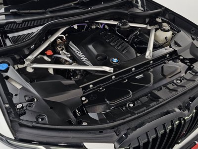 صورة 7 لـ 2025 BMW X7