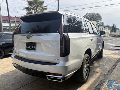 CADILLAC ESCALADE - 8