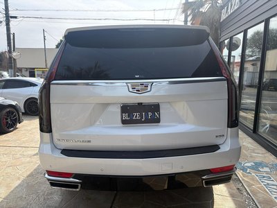 CADILLAC ESCALADE - 9