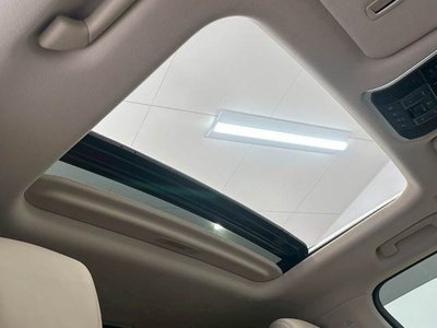 TOYOTA LAND CRUISER 300 - 5