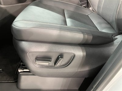 2024 Toyota ALPHARD — миниатюра 20
