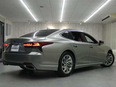 LEXUS LS - 3