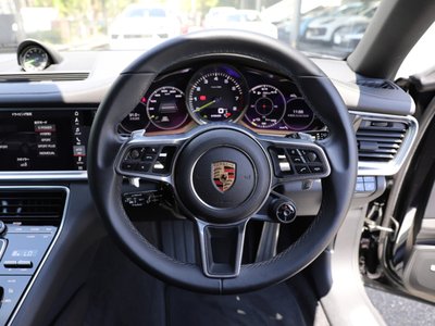 2018 Porsche PANAMERA — миниатюра 14