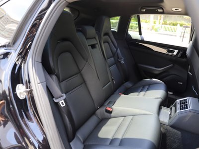 2018 Porsche PANAMERA — миниатюра 15