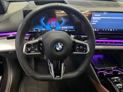 2025 BMW 5 SERIES — миниатюра 12