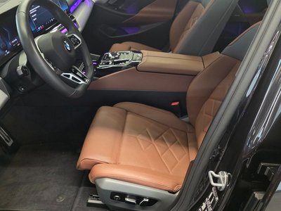 2025 BMW 5 SERIES 照片 10