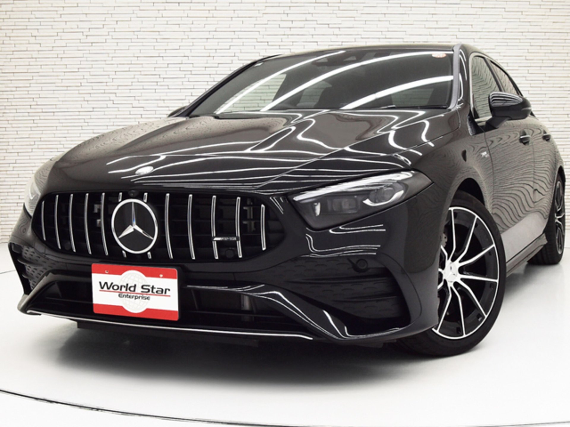 MERCEDES-BENZ A-CLASS AMG - View 1