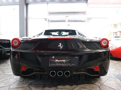 FERRARI 458 - 8