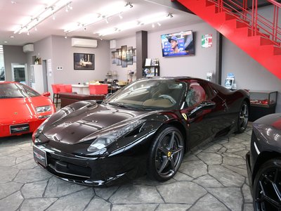 FERRARI 458 - 4