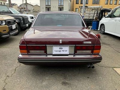 ROLLS-ROYCE SILVER SPUR - 5