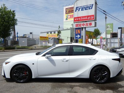 LEXUS IS - 6