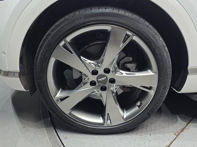 صورة 6 لـ 2021 Genesis GV80