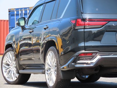 صورة مصغرة 20 لـ 2025 Lexus LX