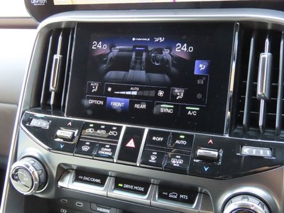 صورة مصغرة 57 لـ 2025 Lexus LX