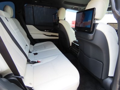 صورة مصغرة 41 لـ 2025 Lexus LX