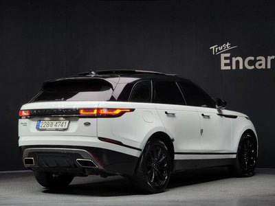 LAND ROVER RANGE ROVER VELAR - 3