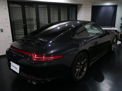 PORSCHE 911 - 10