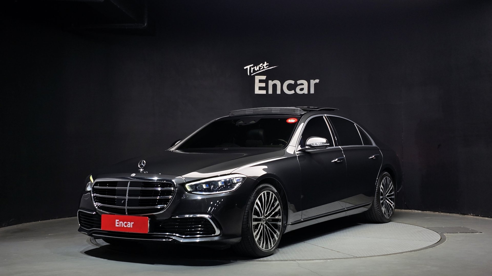 MERCEDES-BENZ S-CLASS - View 1