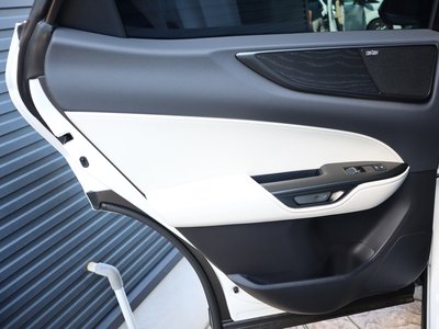 2025 Lexus NX — миниатюра 61