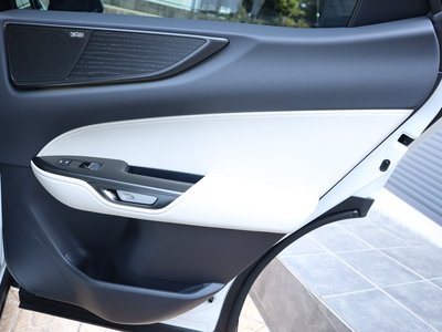 2025 Lexus NX — миниатюра 62