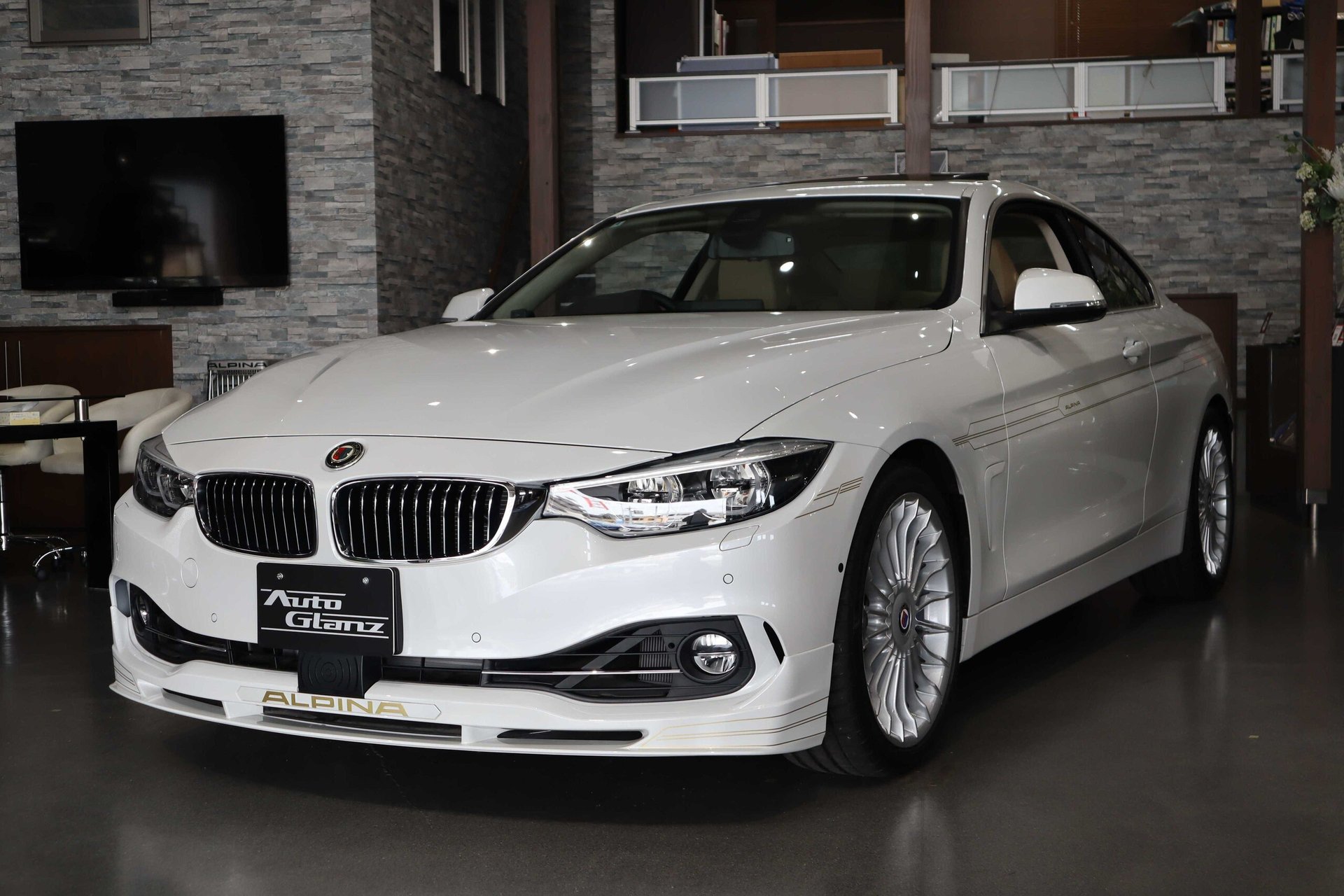 BMW ALPINA D4 COUPE - View 1