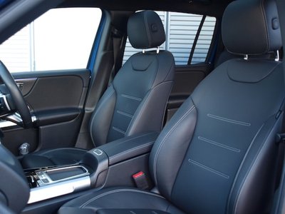 MERCEDES-BENZ GLB - 10