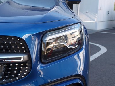 MERCEDES-BENZ GLB - 4