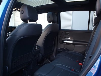 MERCEDES-BENZ GLB - 9