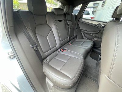 صورة مصغرة 25 لـ 2019 Porsche MACAN