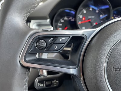 صورة مصغرة 32 لـ 2019 Porsche MACAN