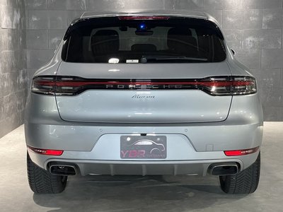 2019 Porsche MACAN photo 6