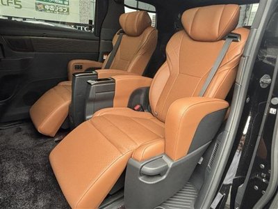 صورة مصغرة 25 لـ 2024 Toyota VELLFIRE