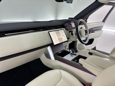 صورة 9 لـ 2025 LAND Rover RANGE ROVER
