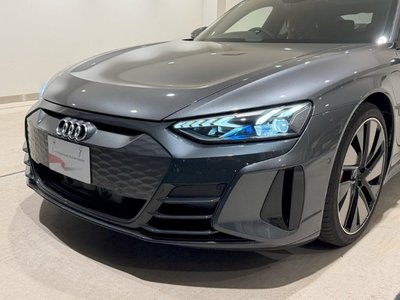 AUDI E-TRON GT - 6