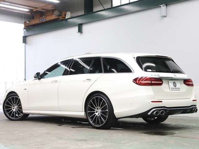 صورة 3 لـ 2022 Mercedes-BENZ E-CLASS