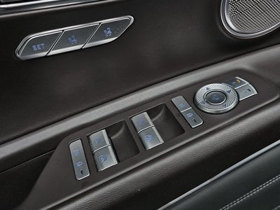 2021 Genesis GV80 thumbnail 24