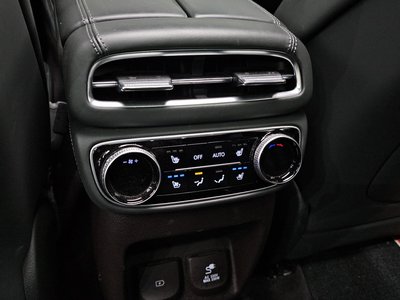 2021 Genesis GV80 thumbnail 32