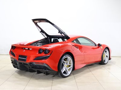 FERRARI F8 TRIBUTO - 7