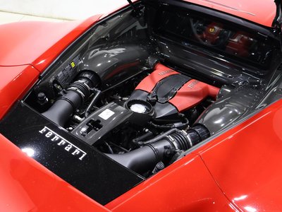 FERRARI F8 TRIBUTO - 10