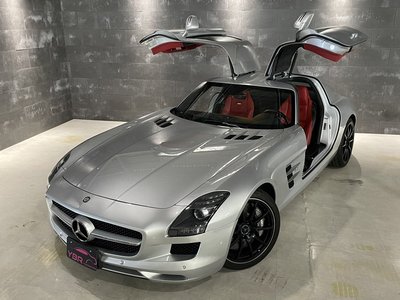 MERCEDES-BENZ SLS AMG - 2