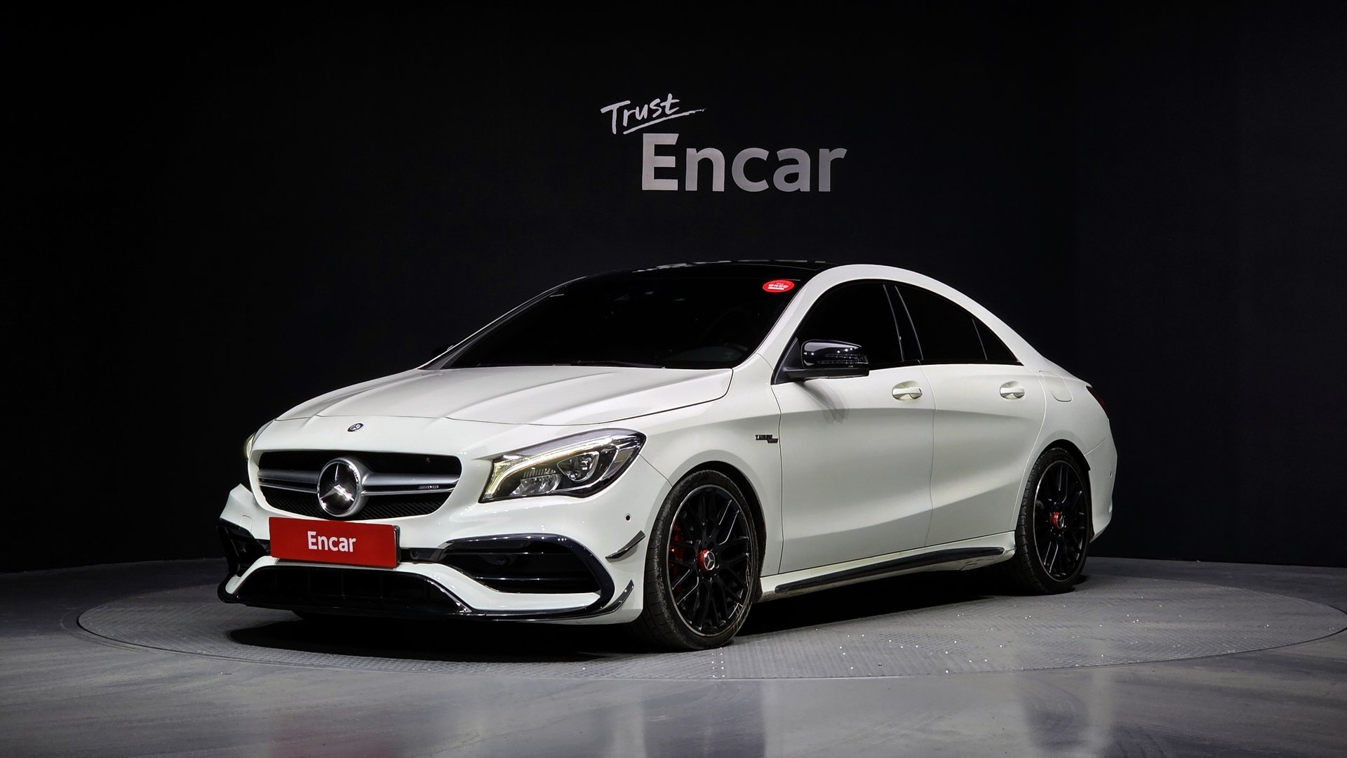 MERCEDES-BENZ CLA - View 1
