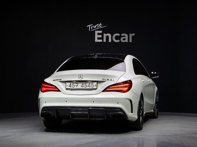 MERCEDES-BENZ CLA - 3