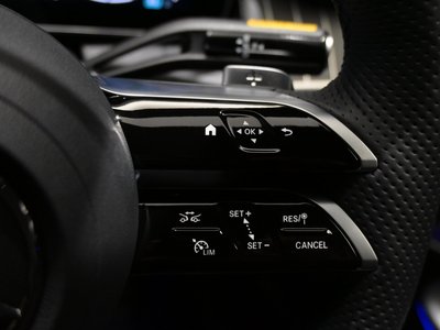 2025 Mercedes-BENZ GLC thumbnail 24