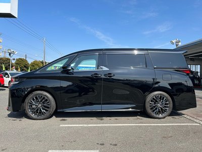 TOYOTA VELLFIRE - 9