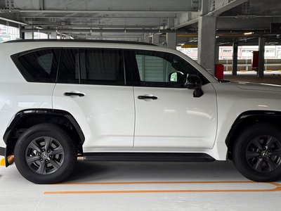 LEXUS LX - 3