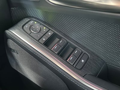 صورة مصغرة 29 لـ 2025 Lexus GX